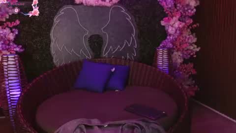 Roxanee online show from August 9, 11:28 pm