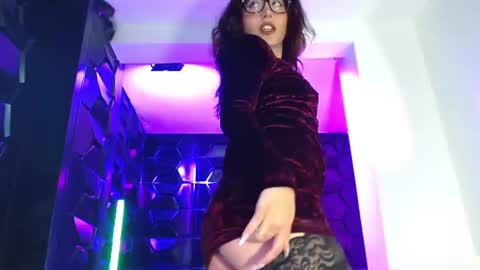 Roxanee online show from August 15, 12:14 am