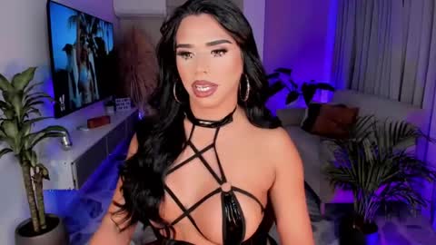 sweet_sexxxx online show from July 25, 9:57 am