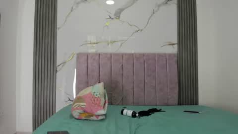 sweet_sofi20 online show from July 12, 6:47 pm