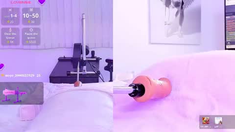 SUSIE online show from August 2, 8:49 pm