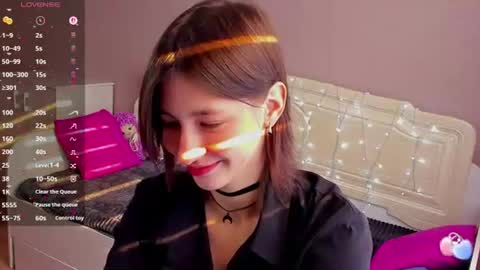 Carolina Lu online show from August 16, 1:20 am