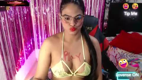 sweetalmaa online show from July 31, 3:40 pm