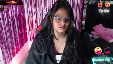 sweetalmaa online show from August 12, 12:18 pm