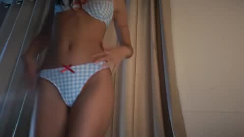 Amelia online show from July 18, 1:50 am
