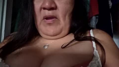 sweetbabe4u27 online show from July 31, 4:23 pm