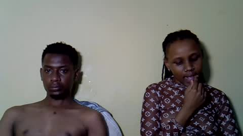 sweetcandy757614 online show from August 16, 9:24 am