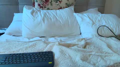 Sweet Dyzy online show from September 4, 3:49 pm