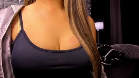 sweetest_one4 online show from August 14, 8:34 pm