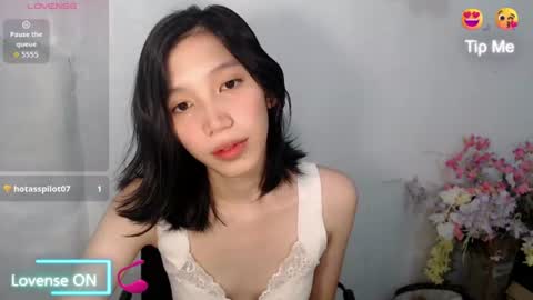 Celest online show from August 5, 1:03 am