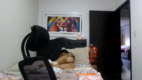 sweetevil69 online show from August 7, 10:21 pm