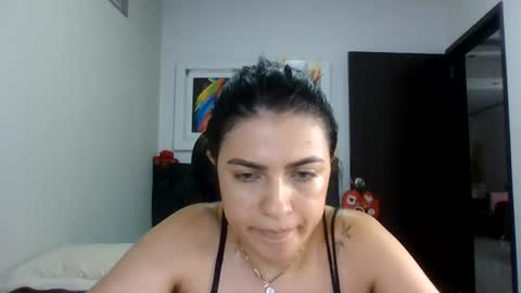 sweetevil69 online show from August 12, 12:57 am