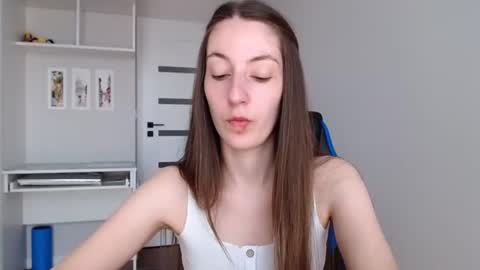 sweetheart_77 online show from August 12, 8:16 am