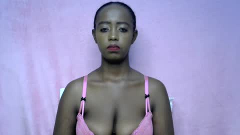 sweetheidey online show from July 16, 8:15 am