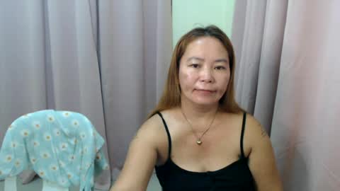 sweethoney_rhea online show from July 31, 10:15 pm