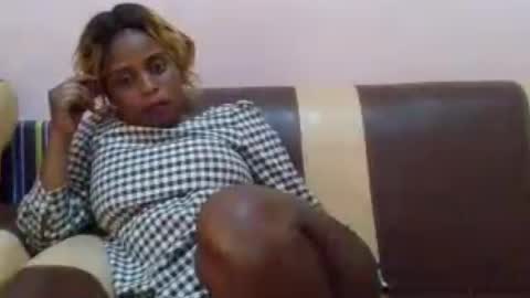sweetib1 online show from August 12, 9:33 am