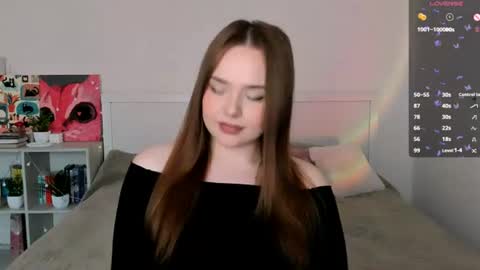 Hannah online show from July 23, 3:36 pm