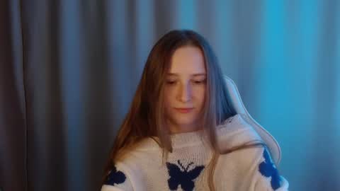 Effy online show from June 28, 10:24 pm