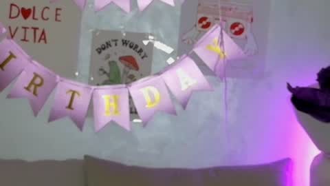 Daddy Babby Girl online show from August 5, 2:04 pm