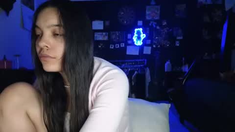 Blu Sweets online show from August 9, 2:01 am