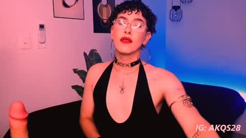 SWEETJAMES  online show from April 30, 11:13 am