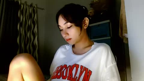 Lilly online show from August 6, 2:43 am