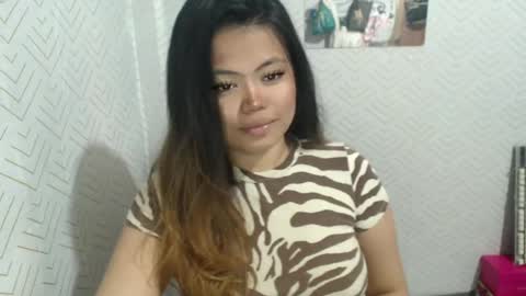 NICOLE online show from July 27, 1:55 am