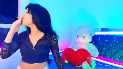 sweetmagic6 online show from July 6, 4:37 am