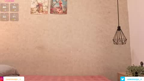 sweetmango_ online show from August 5, 7:01 pm