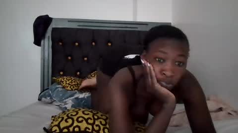 sweetmaya42 online show from August 13, 6:38 am