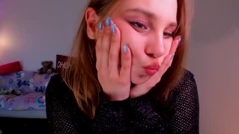 Mila online show from June 1, 4:54 pm