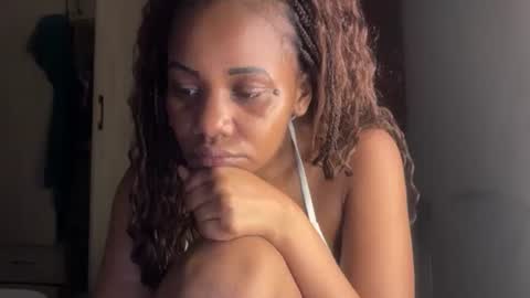 sweetnia754136 online show from July 27, 3:34 am