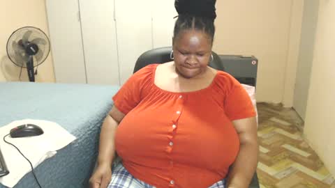 sweetnoziexxx online show from August 11, 9:11 am
