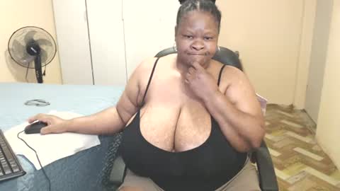 sweetnoziexxx online show from August 15, 9:46 am