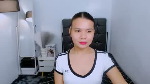 sweetnwildts online show from July 28, 2:01 pm