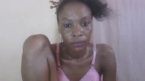 ESTHER online show from August 12, 7:33 am
