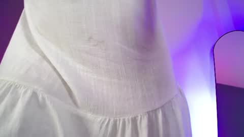 Rubi online show from August 8, 9:26 pm