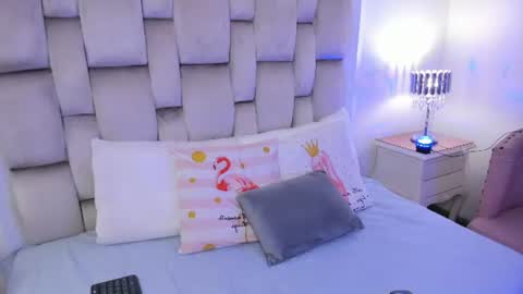 sweets one online show from August 12, 3:20 am