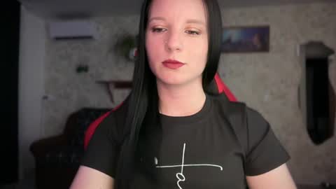 Sweet Shy online show from August 11, 5:59 pm