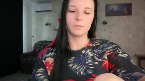 Sweet Shy online show from August 14, 3:10 am
