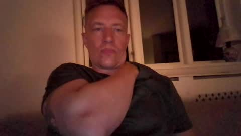 sweetsinner83 online show from July 12, 10:27 pm