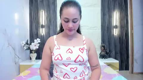     online show from August 3, 11:06 am