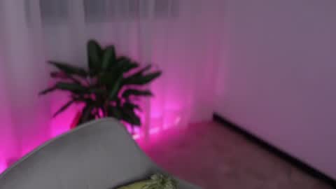 Andy  online show from August 6, 12:20 am