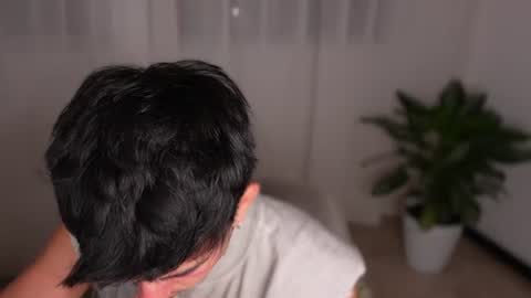 Andy  online show from August 11, 12:45 am