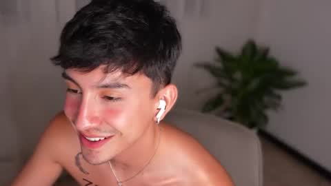 Andy  online show from August 11, 2:57 am