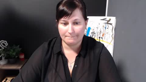 Milena online show from August 10, 11:33 am