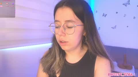 Veronica Independent Model online show from August 11, 12:40 pm