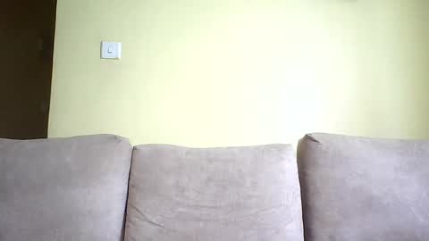 Vee online show from July 18, 1:23 pm
