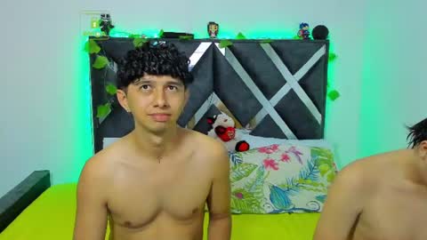 sweety Boy online show from August 16, 1:20 am
