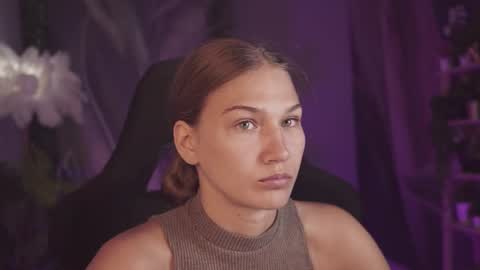 Emily online show from July 28, 4:40 am